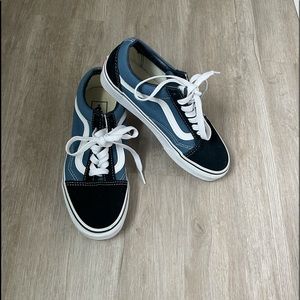 Low top old skool vans